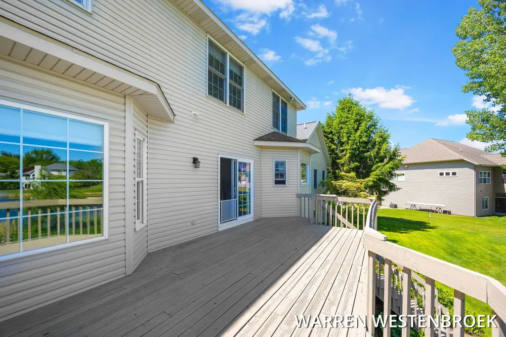 969 Meadow Ridge Drive Park Township MI 49424