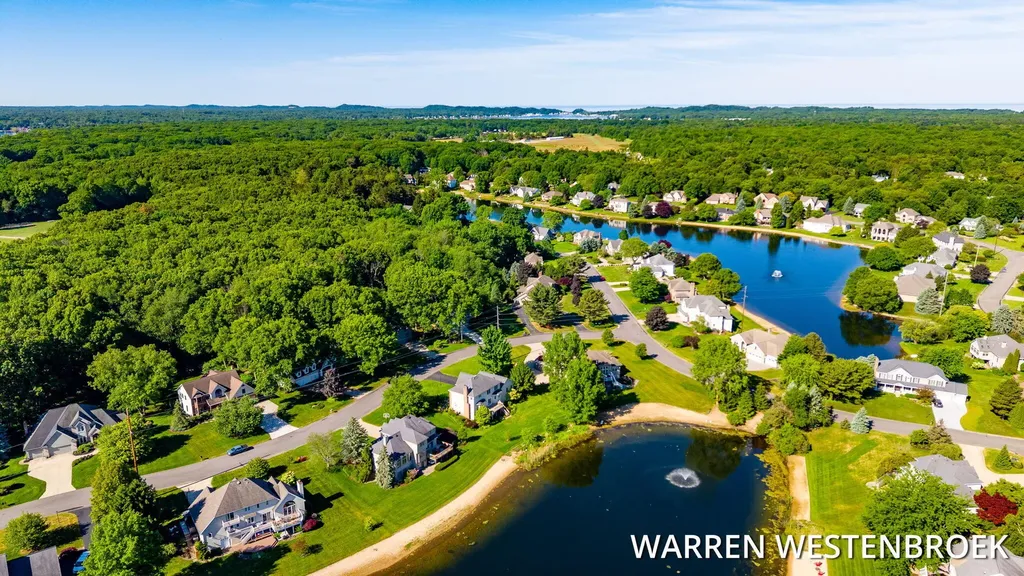 969 Meadow Ridge Drive Park Township MI 49424