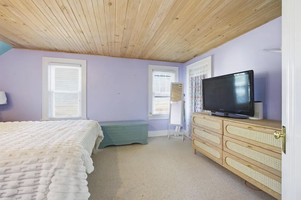 115 N Lake Avenue Spring Lake Township MI 49456