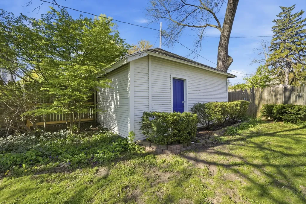 115 N Lake Avenue Spring Lake Township MI 49456