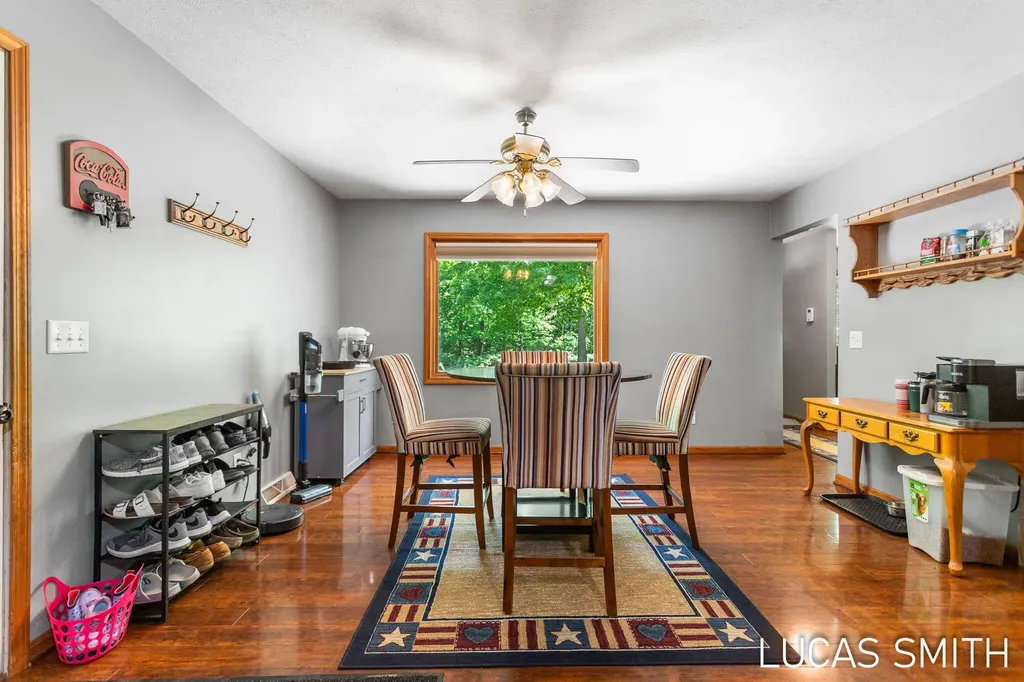 262 17 Mile Road NW Tyrone Township MI 49330