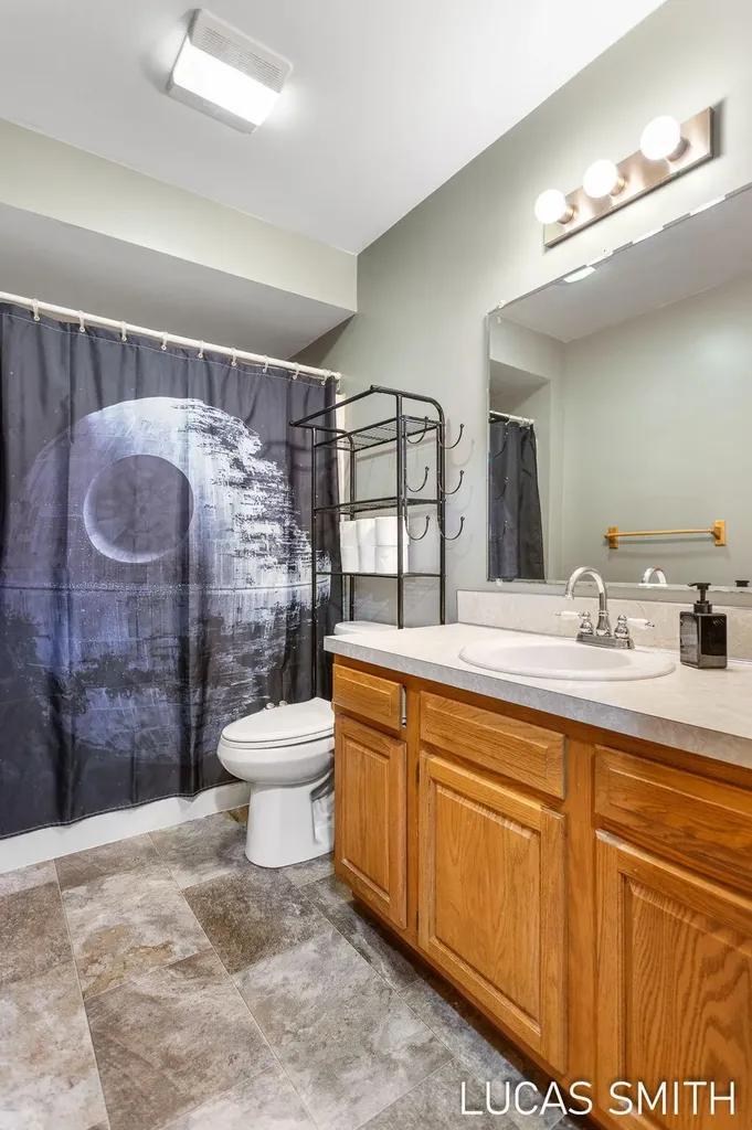 262 17 Mile Road NW Tyrone Township MI 49330