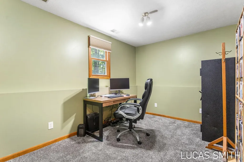 262 17 Mile Road NW Tyrone Township MI 49330