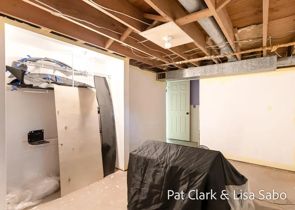 1297 Joslyn Road Muskegon Charter Township MI 49445