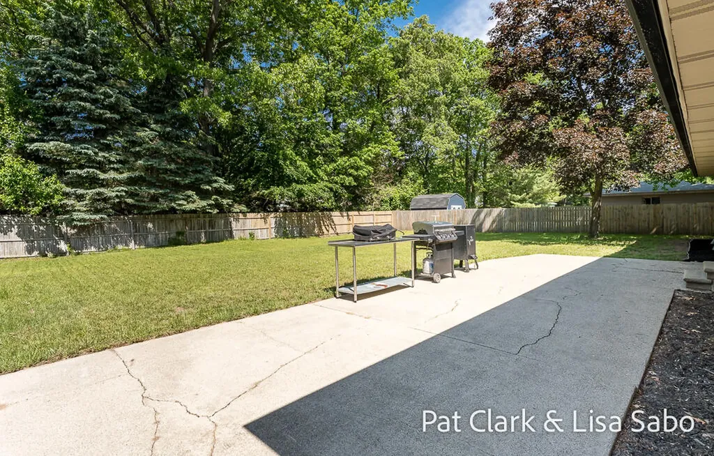 1297 Joslyn Road Muskegon Charter Township MI 49445