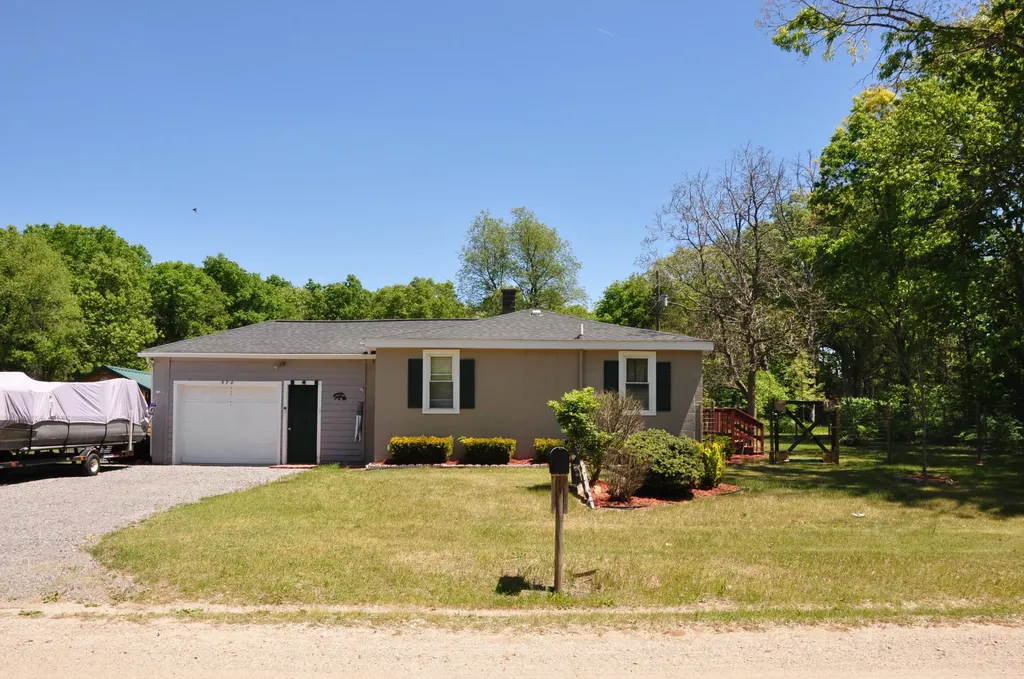 576 S Green Street Everett Township MI 49349