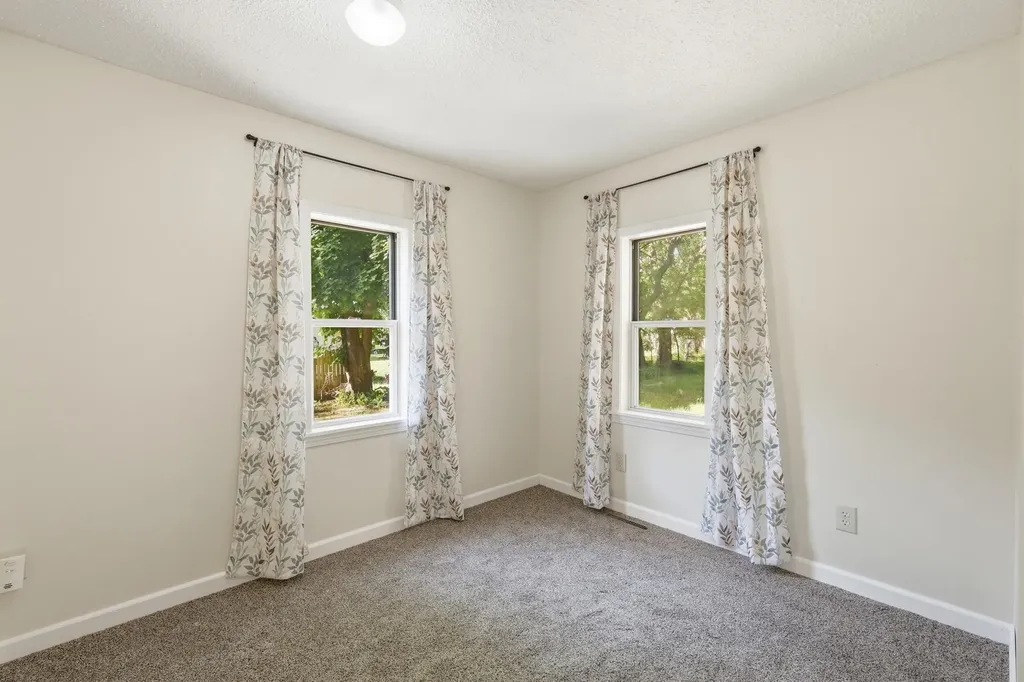 2933 Valk Street Norton Shores City MI 49444