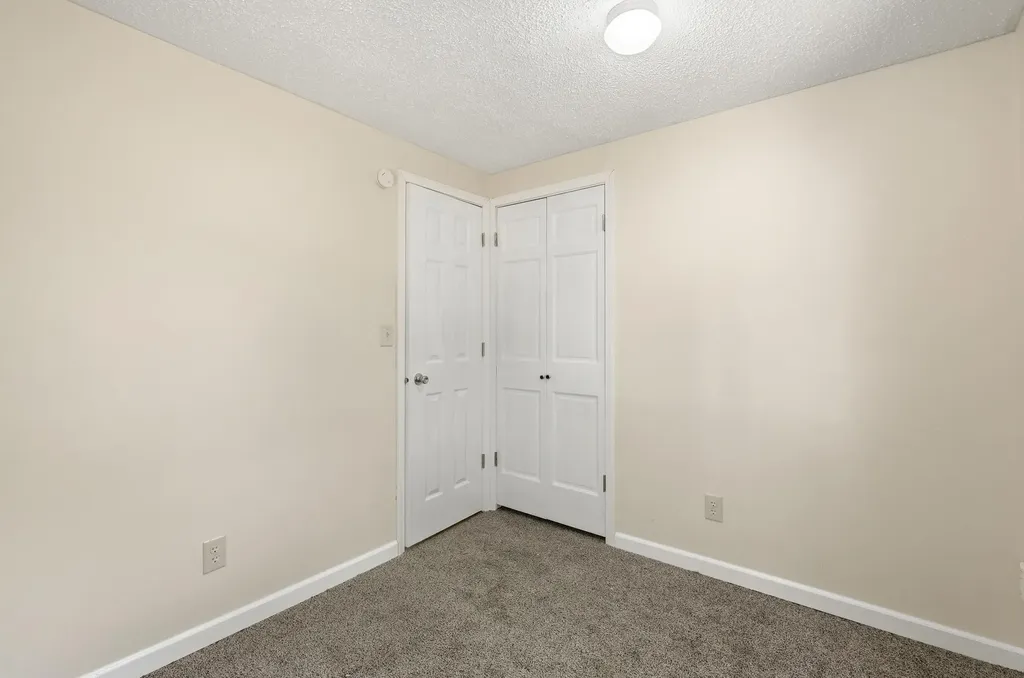 2933 Valk Street Norton Shores City MI 49444
