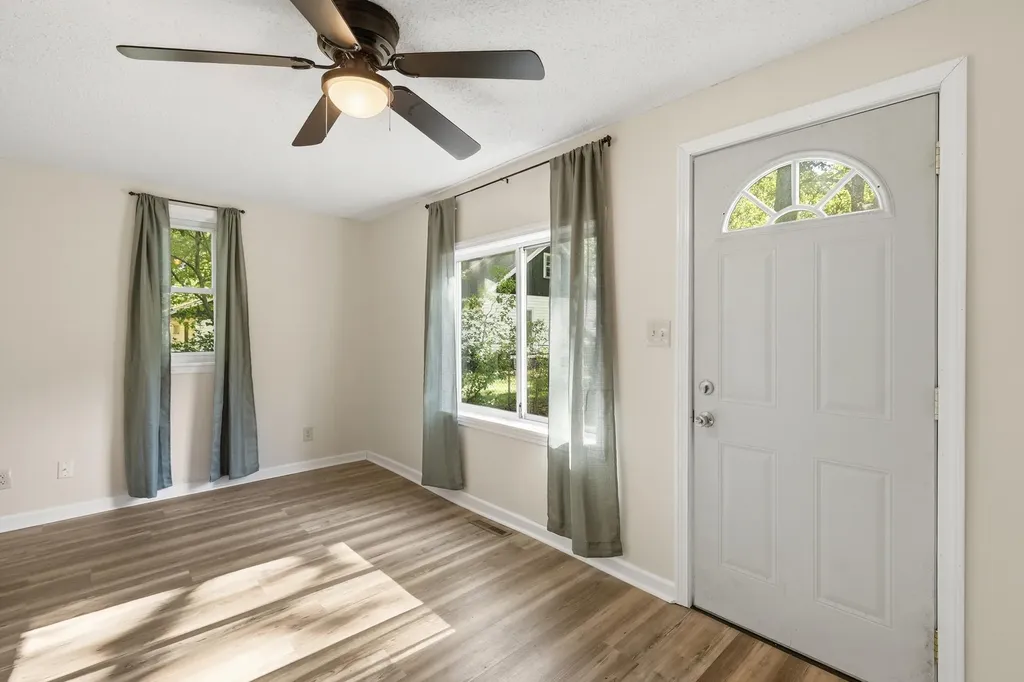 2933 Valk Street Norton Shores City MI 49444