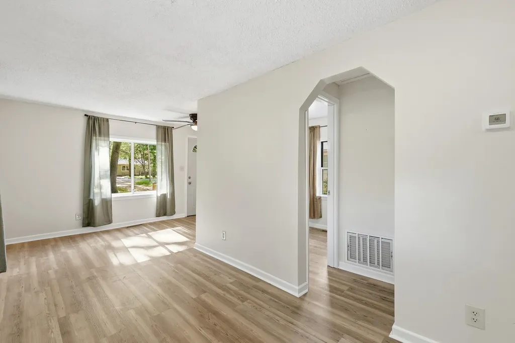 2933 Valk Street Norton Shores City MI 49444