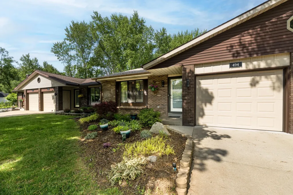 494 Amity Street Unknown City MI 49406