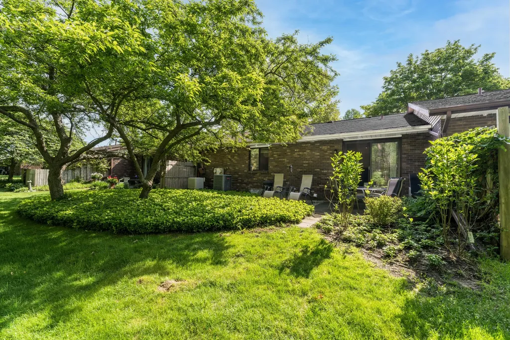 494 Amity Street Unknown City MI 49406