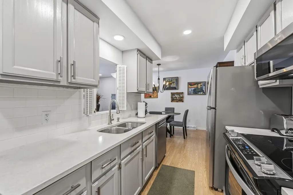 494 Amity Street Unknown City MI 49406