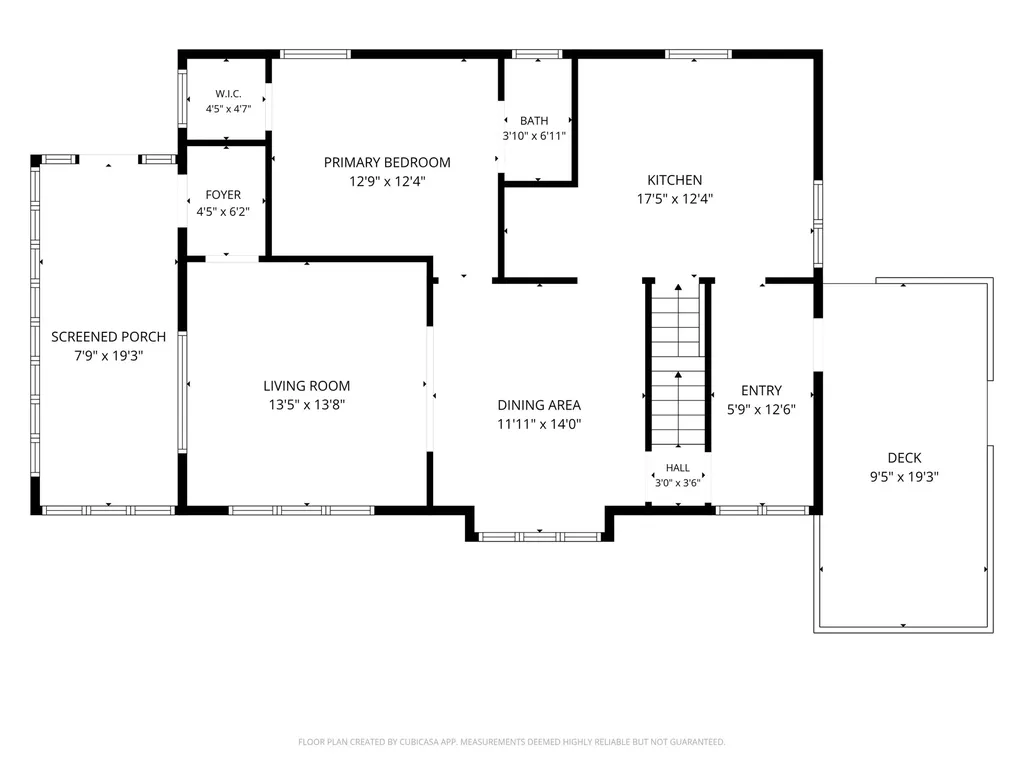 67 W 18th Street Holland City MI 49423