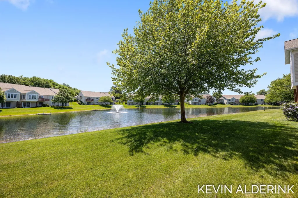 8872 N Peninsula Court Zeeland Charter Township MI 49464
