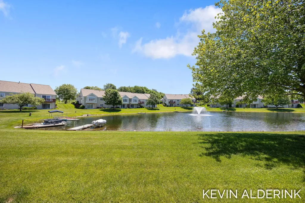 8872 N Peninsula Court Zeeland Charter Township MI 49464