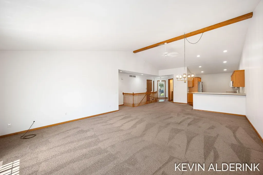 8872 N Peninsula Court Zeeland Charter Township MI 49464