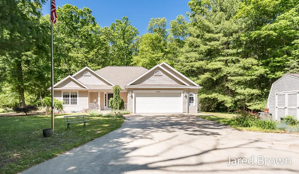 13525 141st Avenue Robinson Township MI 49417