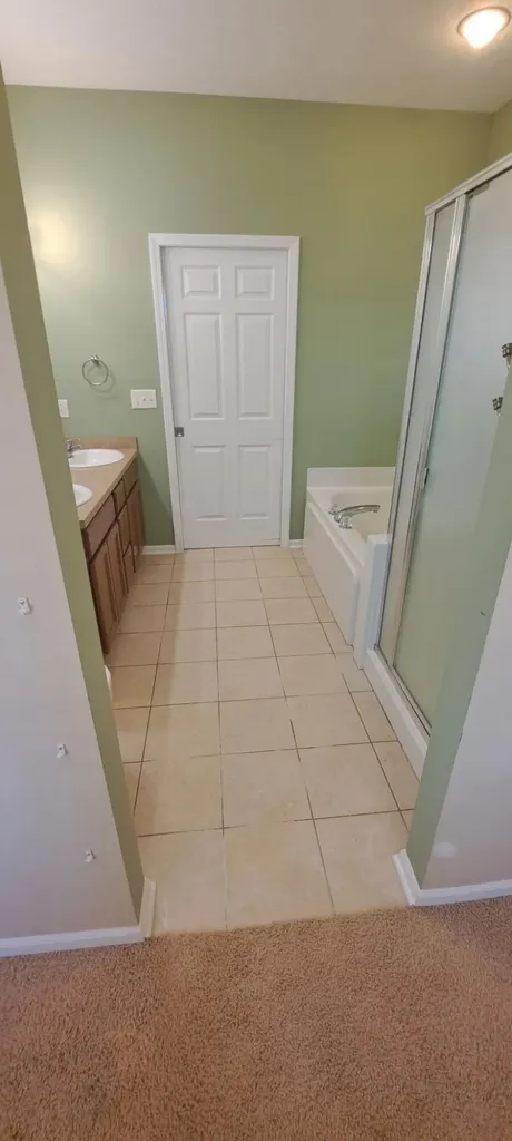 573 Brownstone Street Holland City MI 49423