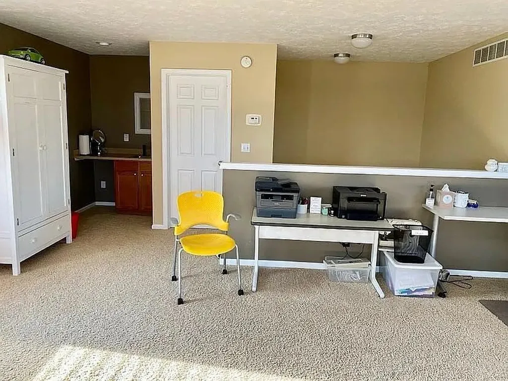 573 Brownstone Street Holland City MI 49423