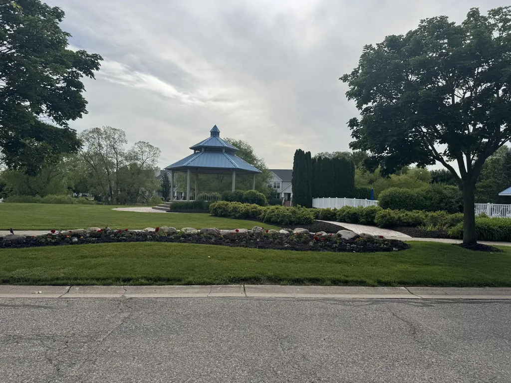 573 Brownstone Street Holland City MI 49423