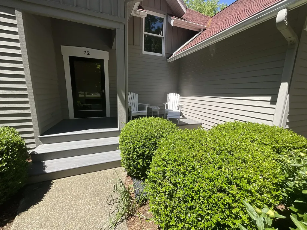 72 Wilderness Ridge Drive Unknown City MI 49406