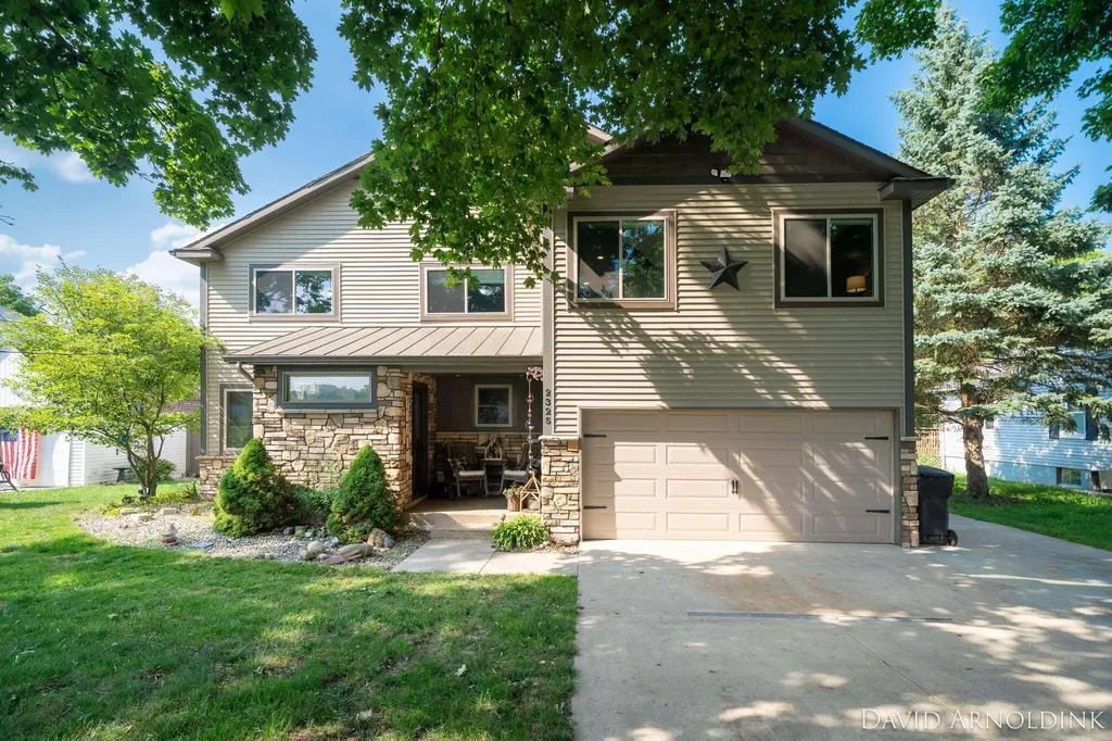 2325 Riley Court Jamestown Charter Township MI 49426