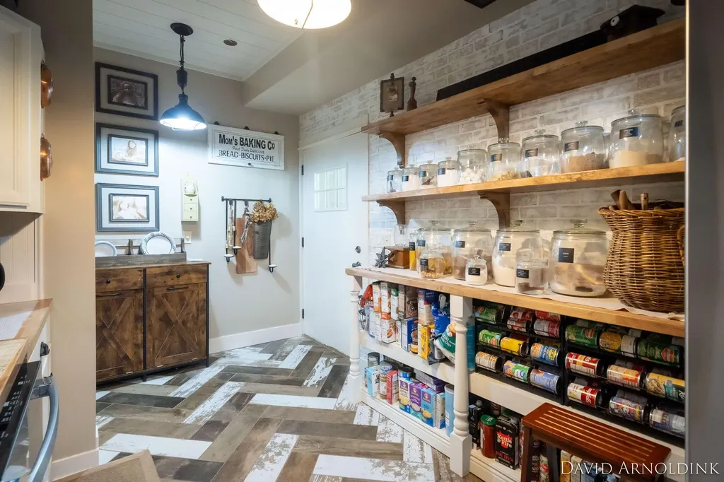 2325 Riley Court Jamestown Charter Township MI 49426