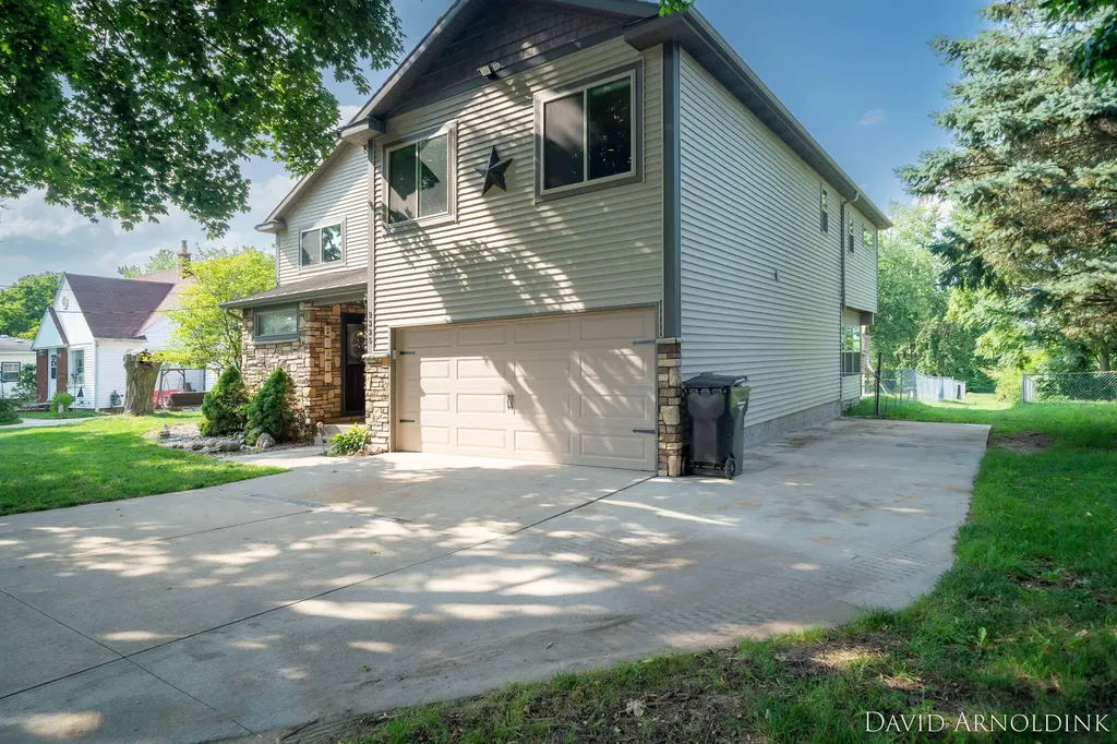 2325 Riley Court Jamestown Charter Township MI 49426