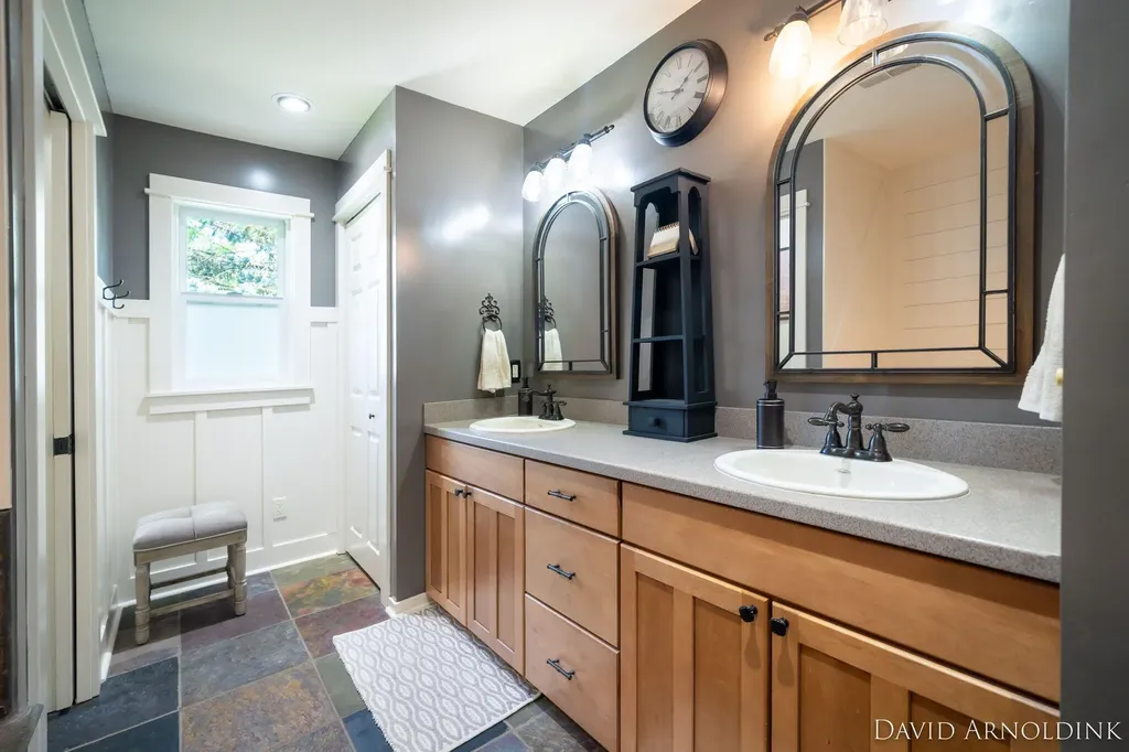 2325 Riley Court Jamestown Charter Township MI 49426