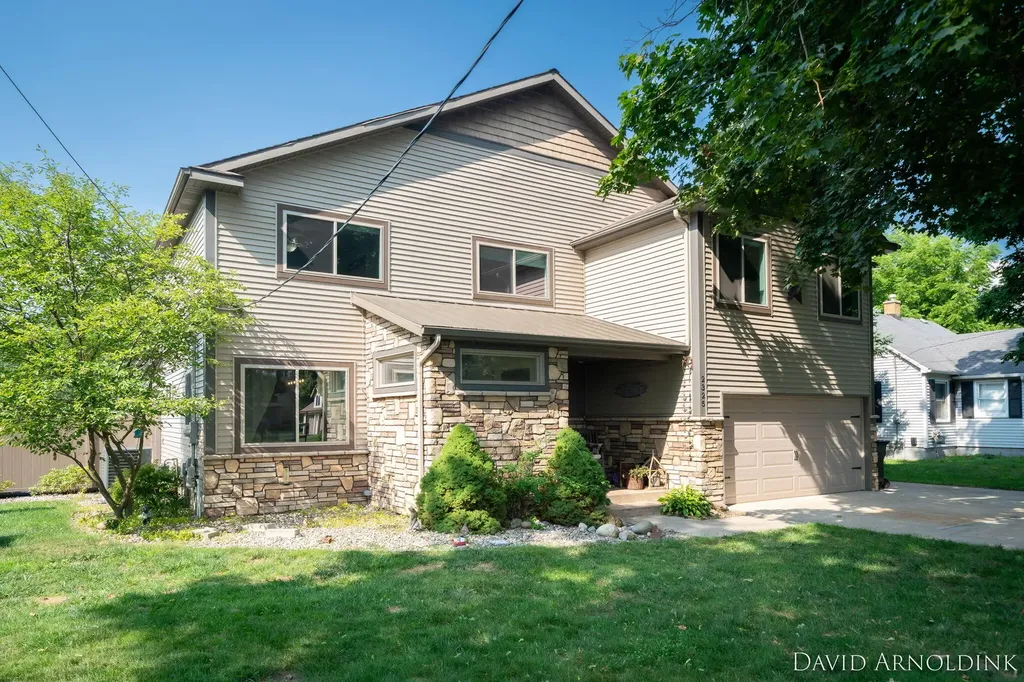 2325 Riley Court Jamestown Charter Township MI 49426