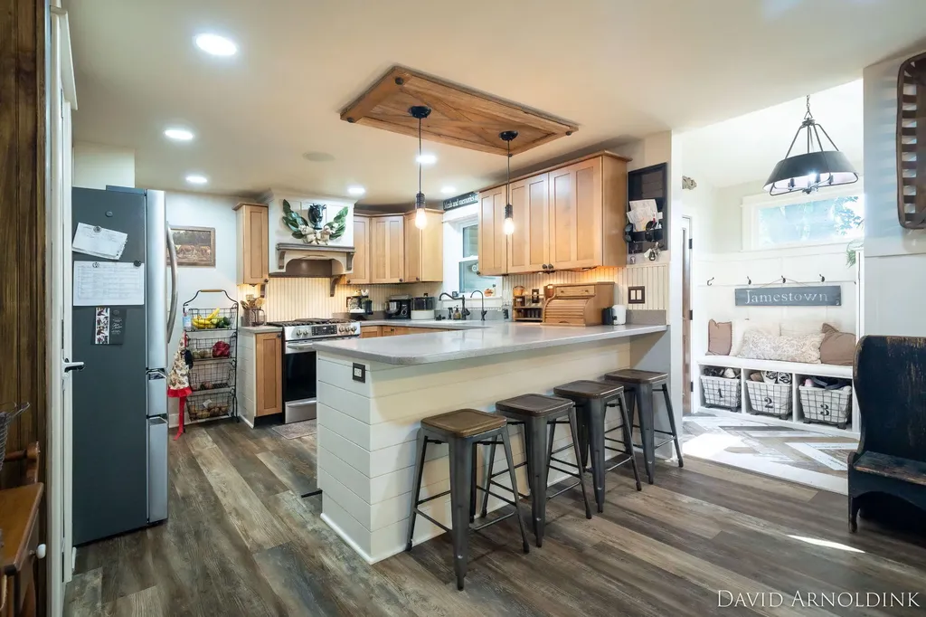 2325 Riley Court Jamestown Charter Township MI 49426