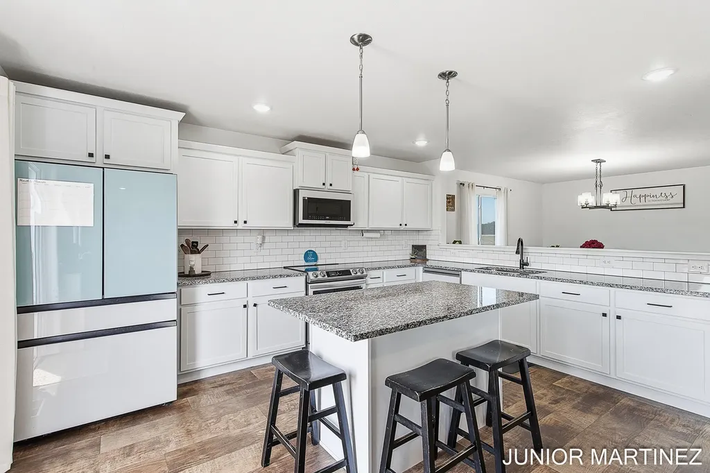 4193 Tributary Drive Holland Charter Township MI 49424
