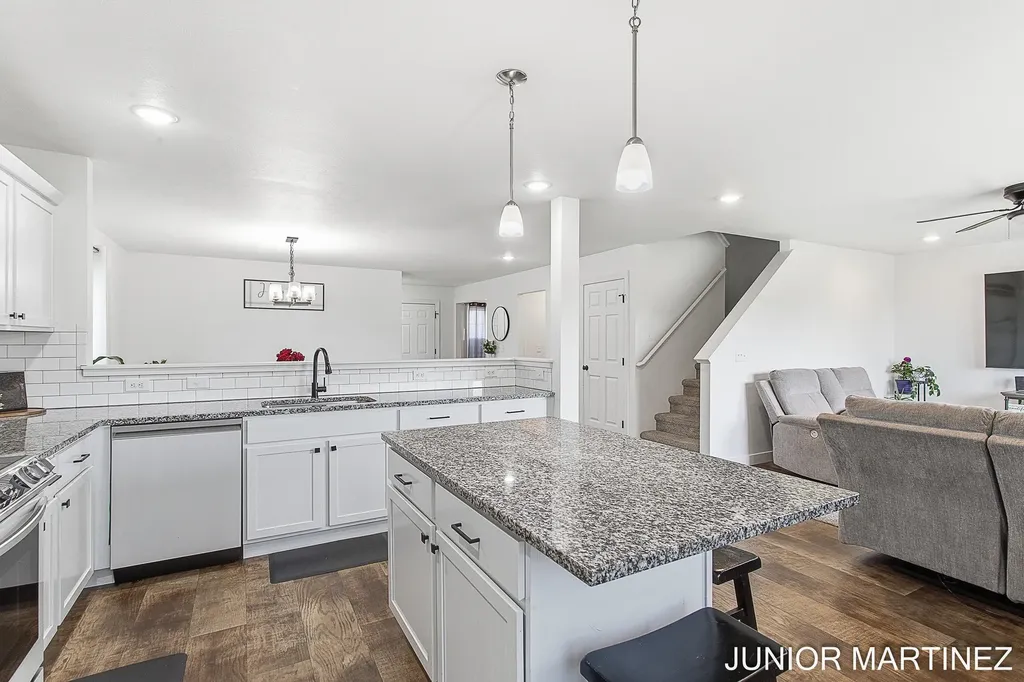4193 Tributary Drive Holland Charter Township MI 49424