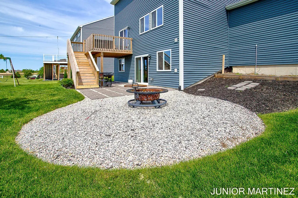 4193 Tributary Drive Holland Charter Township MI 49424