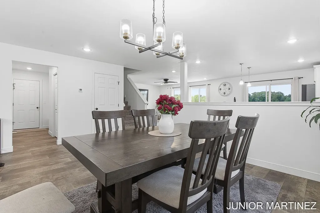 4193 Tributary Drive Holland Charter Township MI 49424