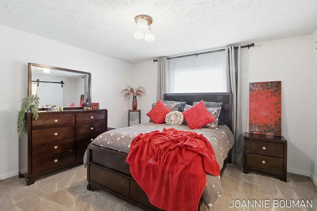 5230 E Sunfield Lane Fillmore Township MI 49423