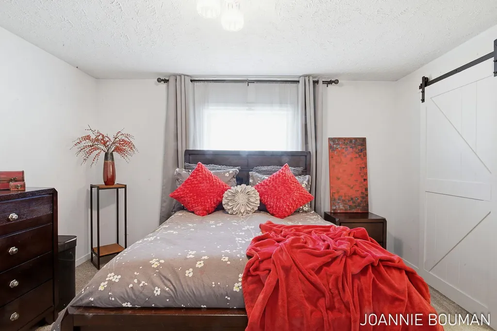 5230 E Sunfield Lane Fillmore Township MI 49423