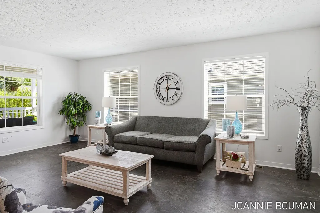 5230 E Sunfield Lane Fillmore Township MI 49423