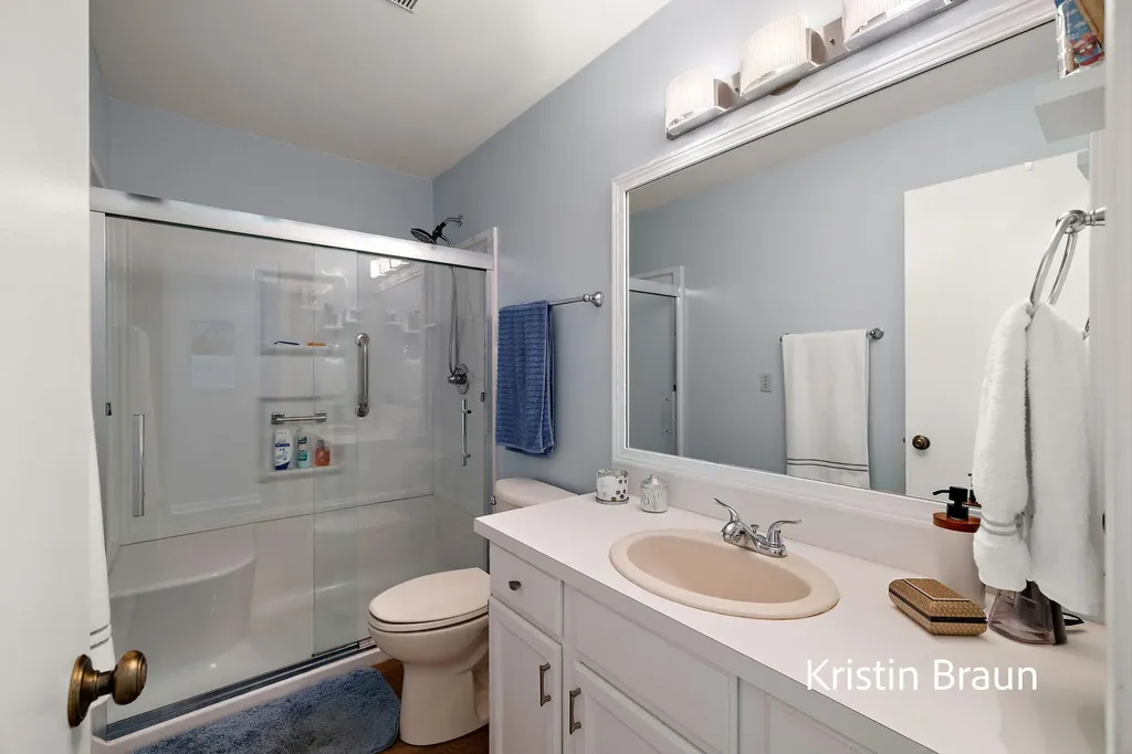 1075 Walnut Grove Drive Norton Shores City MI 49441