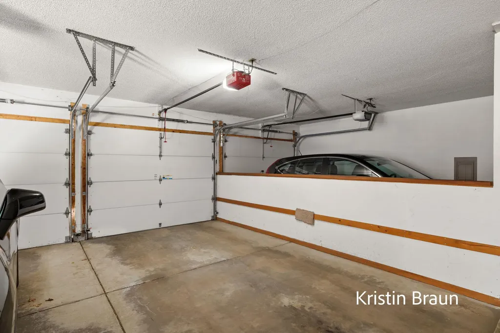 1075 Walnut Grove Drive Norton Shores City MI 49441