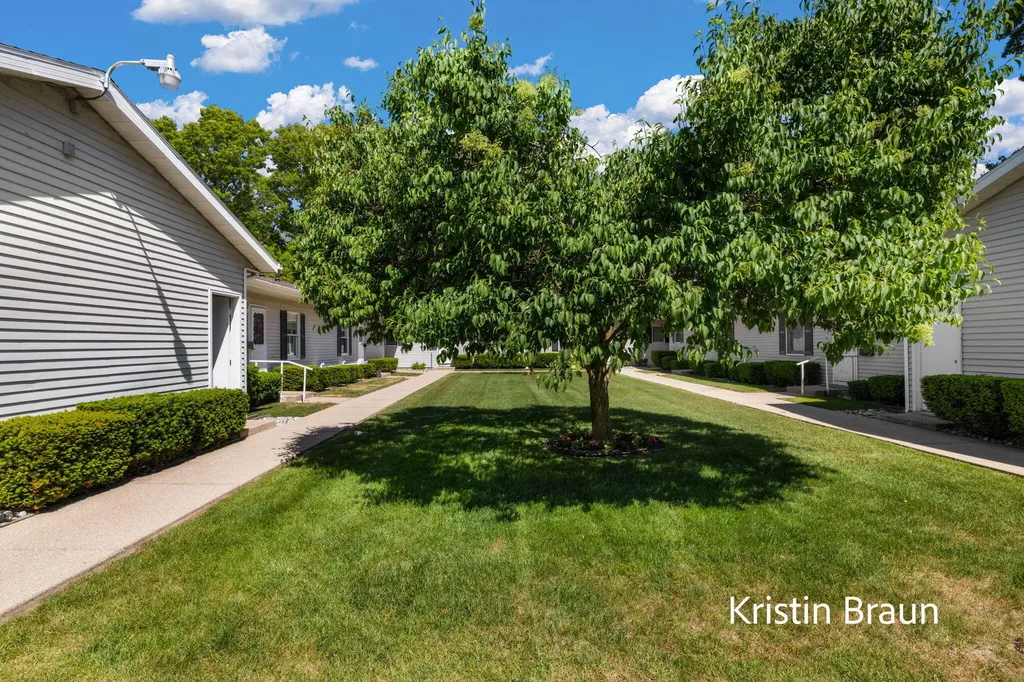 1075 Walnut Grove Drive Norton Shores City MI 49441