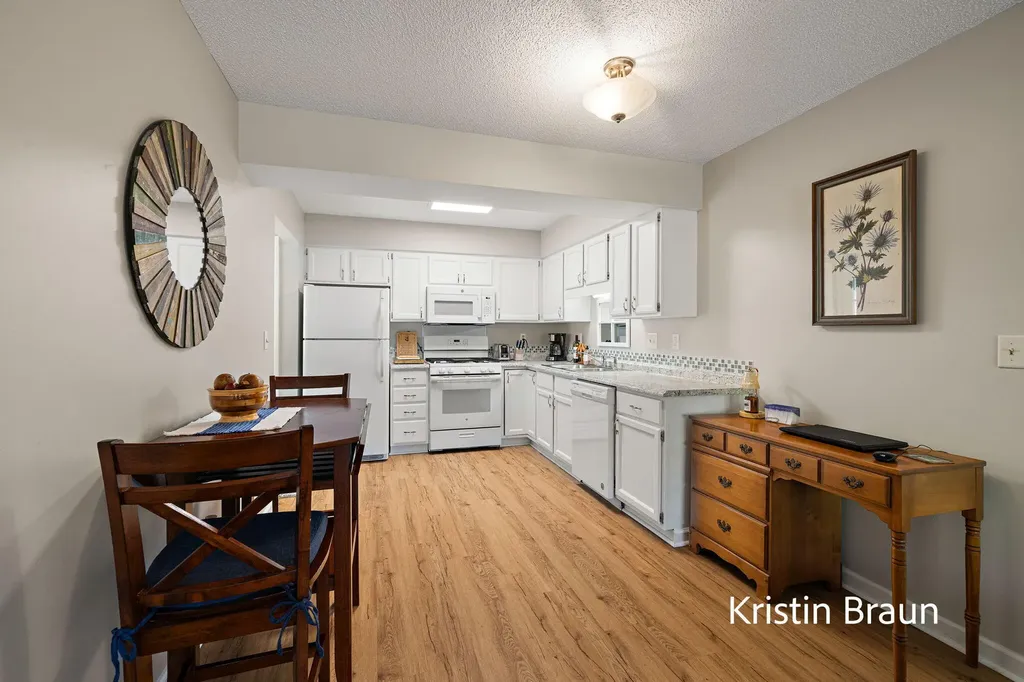 1075 Walnut Grove Drive Norton Shores City MI 49441