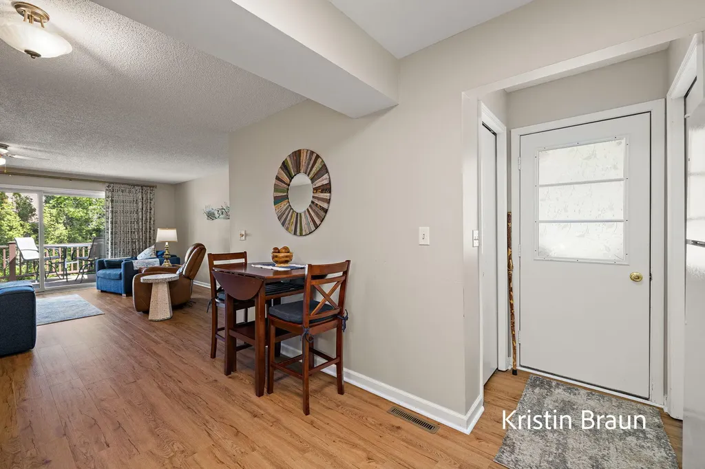 1075 Walnut Grove Drive Norton Shores City MI 49441