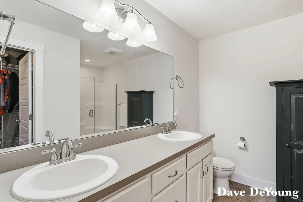 3366 Thornberry Court Holland Charter Township MI 49464