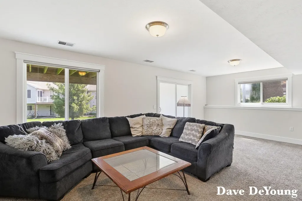 3366 Thornberry Court Holland Charter Township MI 49464