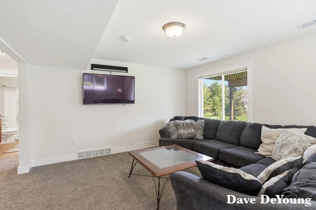 3366 Thornberry Court Holland Charter Township MI 49464