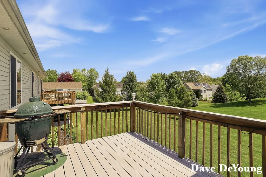 3366 Thornberry Court Holland Charter Township MI 49464