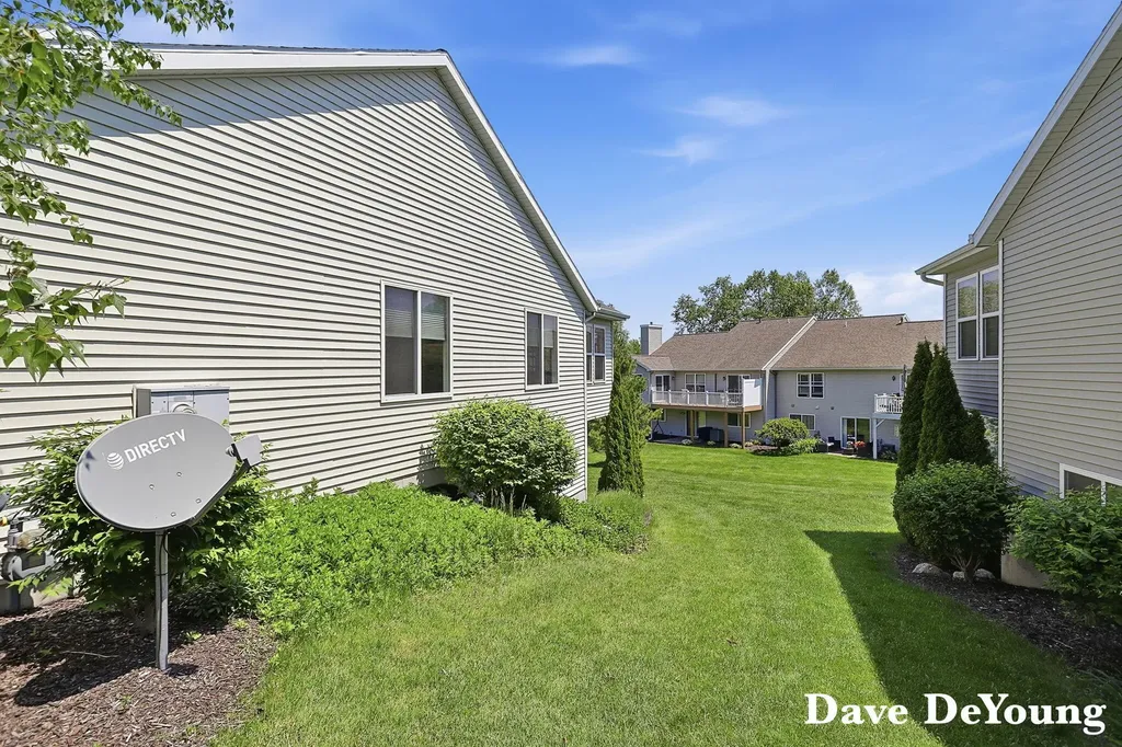 3366 Thornberry Court Holland Charter Township MI 49464