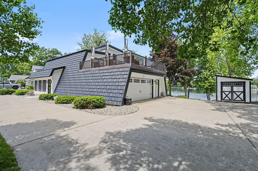 24714 Butternut Drive Sherman Township MI 49091